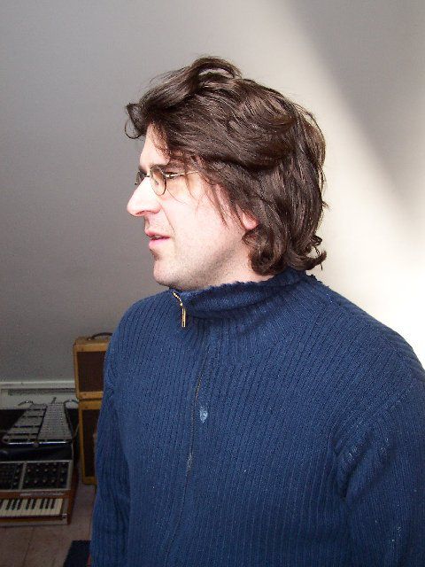 Lou Barlow - Photo by Jon Felter